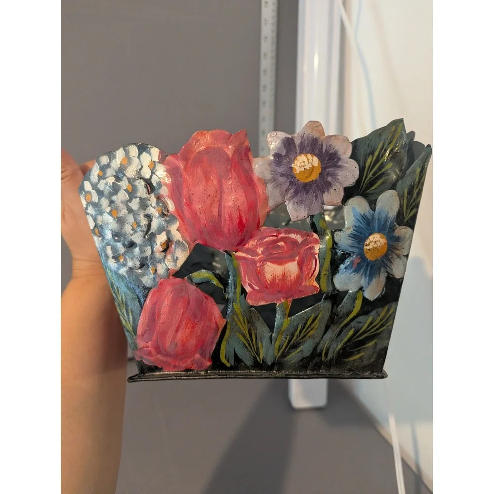 VTG Hand Painted Metal Floral Basket Planter Toleware Signed Beautiful India